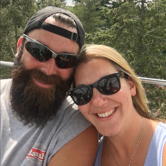 Meet your Posher, Donna - Picture 1 of 1